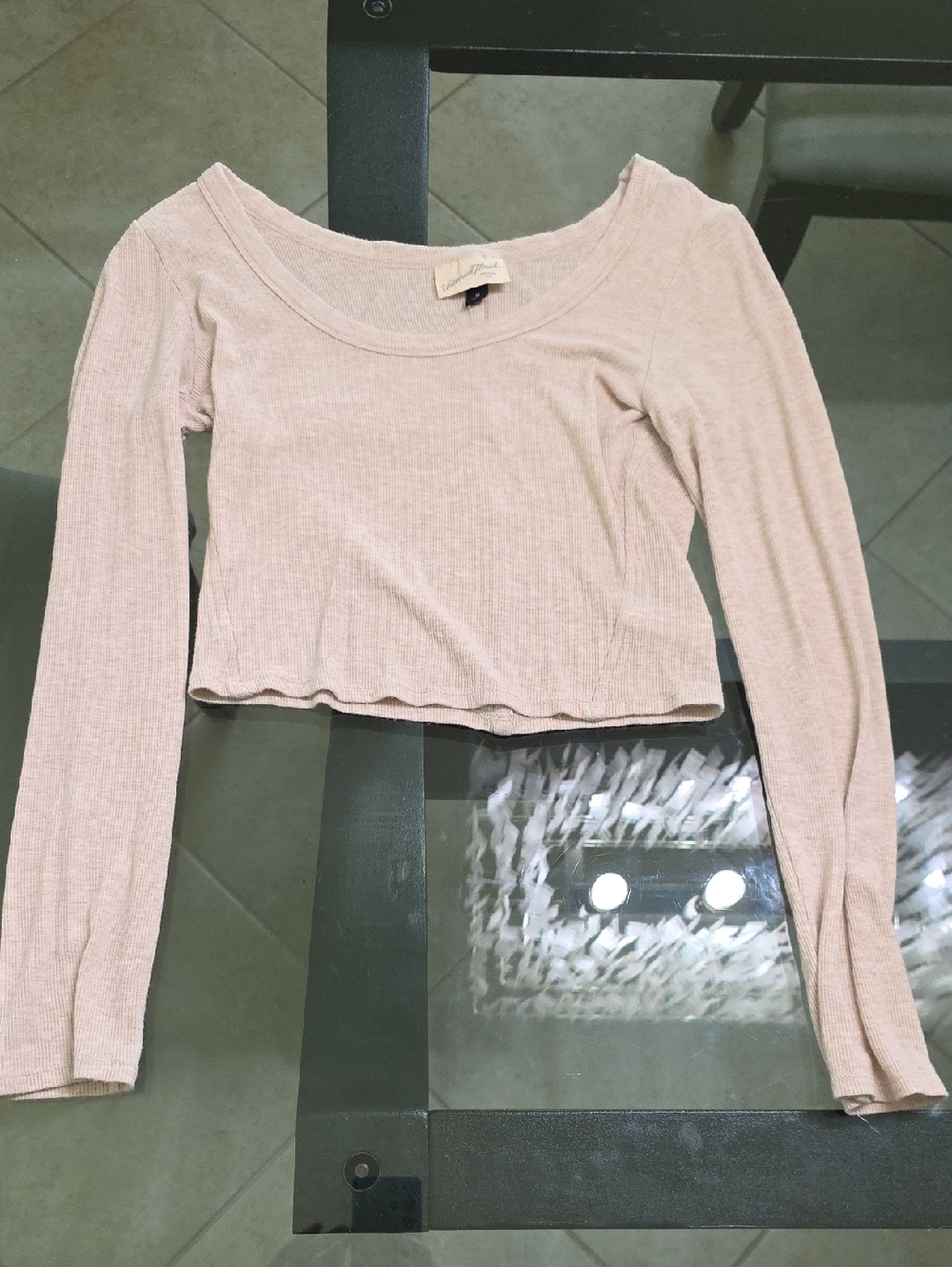 Universal Thread Light Pink Ribbed Scoop-Neck Long Sleeve Crop Top